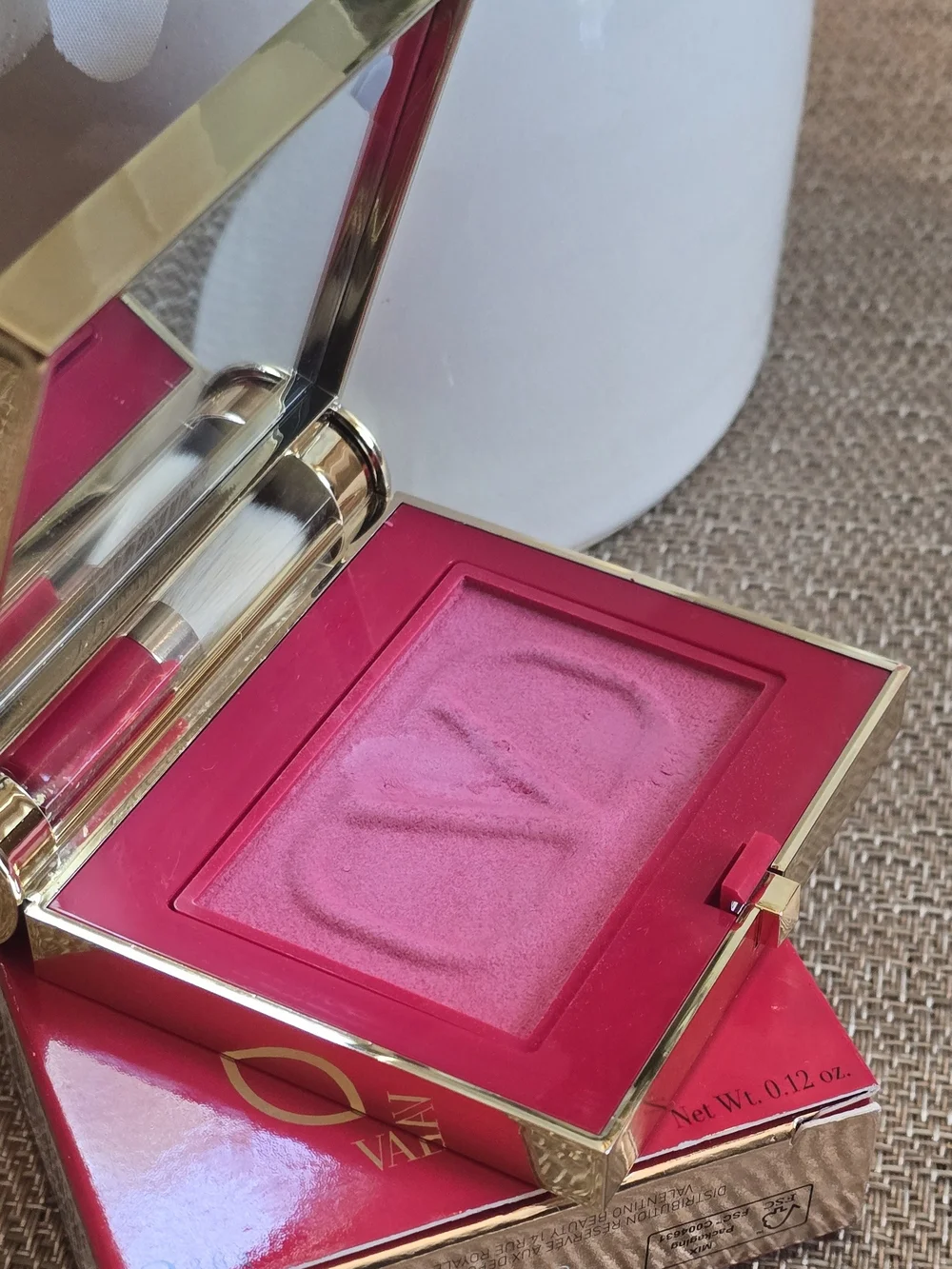 Valentino Eye2Cheek Dual-Use Blush & Eyeshadow in 02 Very Rose NIB✨ FREE GIFT✨